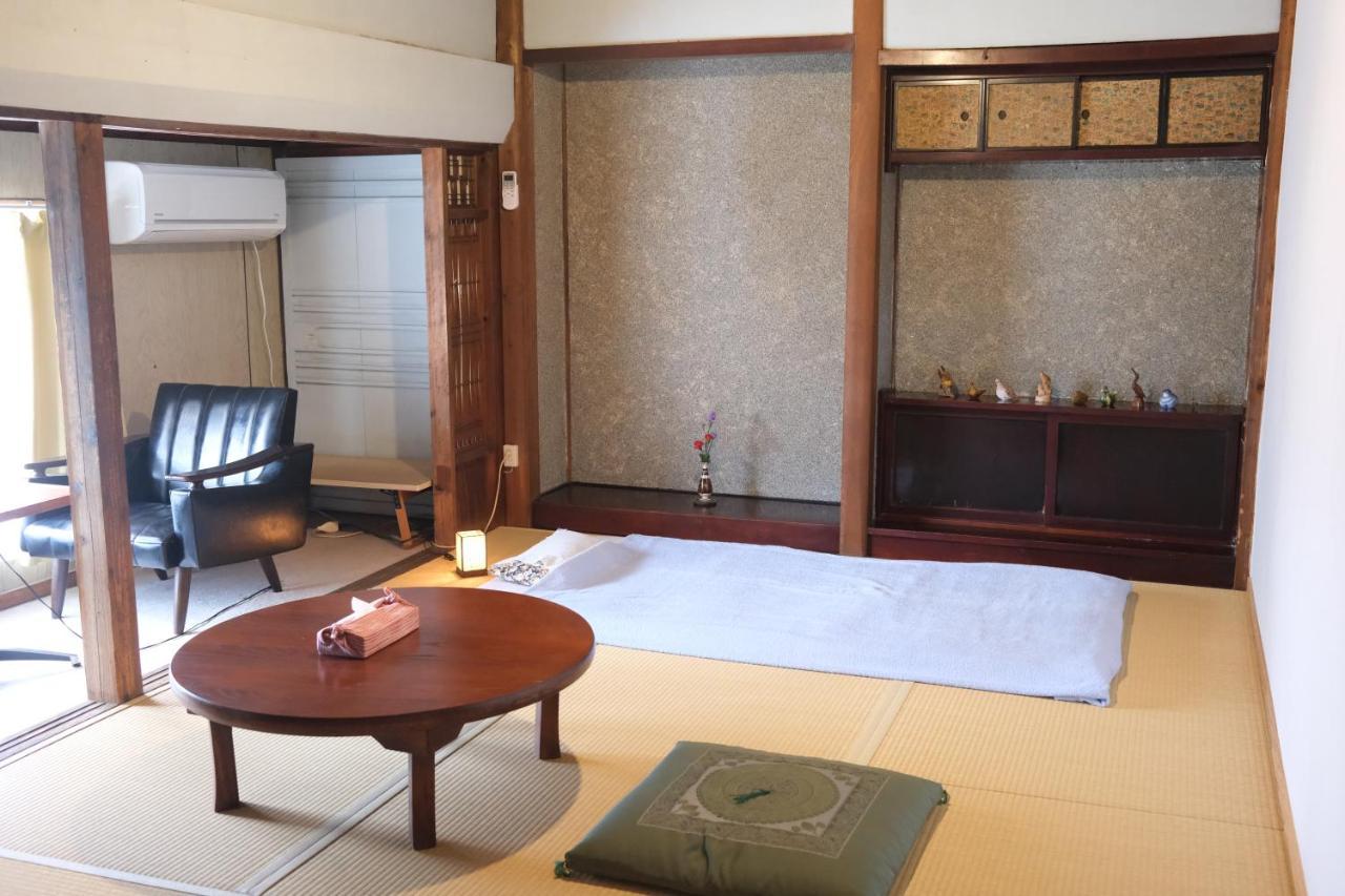 Guesthouse Kojiya 暮らしをつくる宿 旧糀屋 Fukutsu Dış mekan fotoğraf